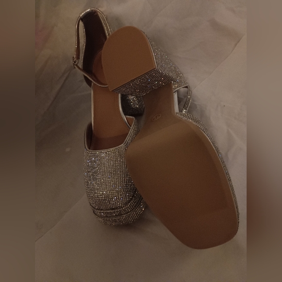 Wild fable rhinestone chunky platform - Picture 3 of 3